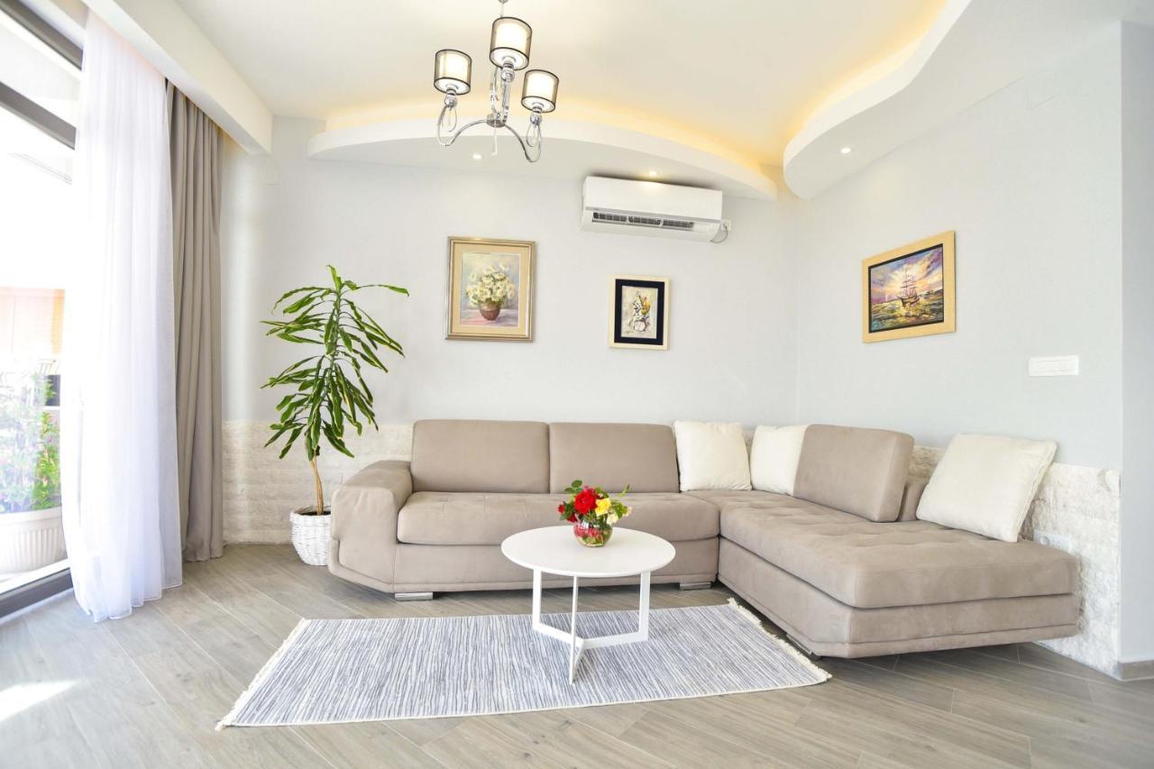 Verbalj Apartment With Swimming Pool 코토르 외부 사진