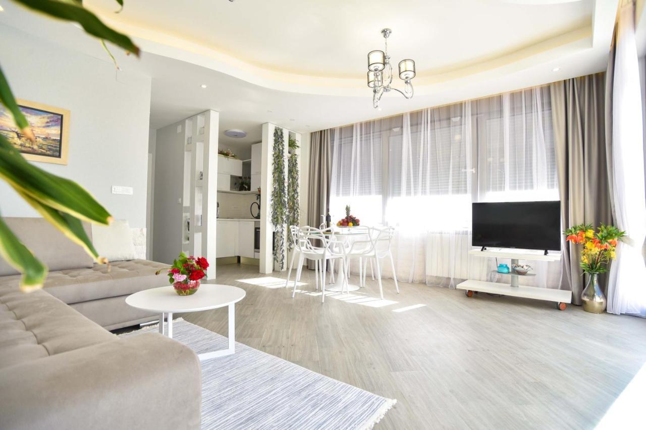 Verbalj Apartment With Swimming Pool 코토르 외부 사진