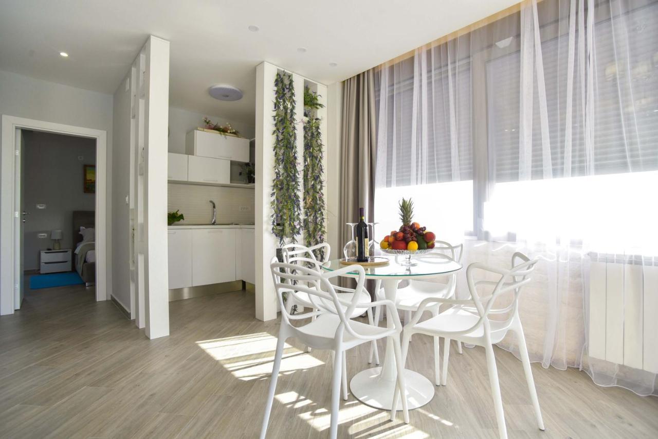 Verbalj Apartment With Swimming Pool 코토르 외부 사진